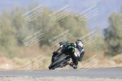 media/Oct-04-2025-CVMA (Sat) [[408bcdd6e4]]/Race 13-Amateur Supersport Open/